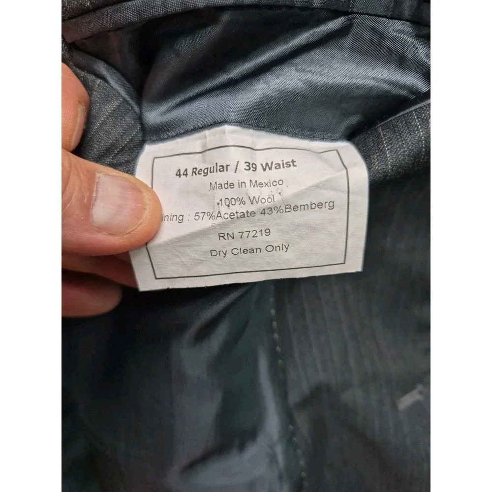 Pronto Uomo Mens Wool Sports Coat 44R Gray Stripe Italy 2 Button Blazer